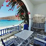 Family House By The Seaside Of Karavostasis (Folegandros)